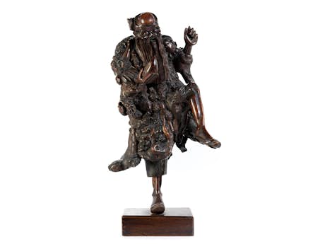 Chinesische Figur eines tanzenden alten Mannes